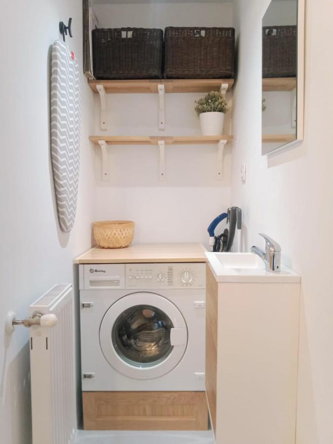 Apartamento Con Suite, Zona De Trabajo Y Yoga Wifi Y Garaje Castro Urdiales Luaran gambar